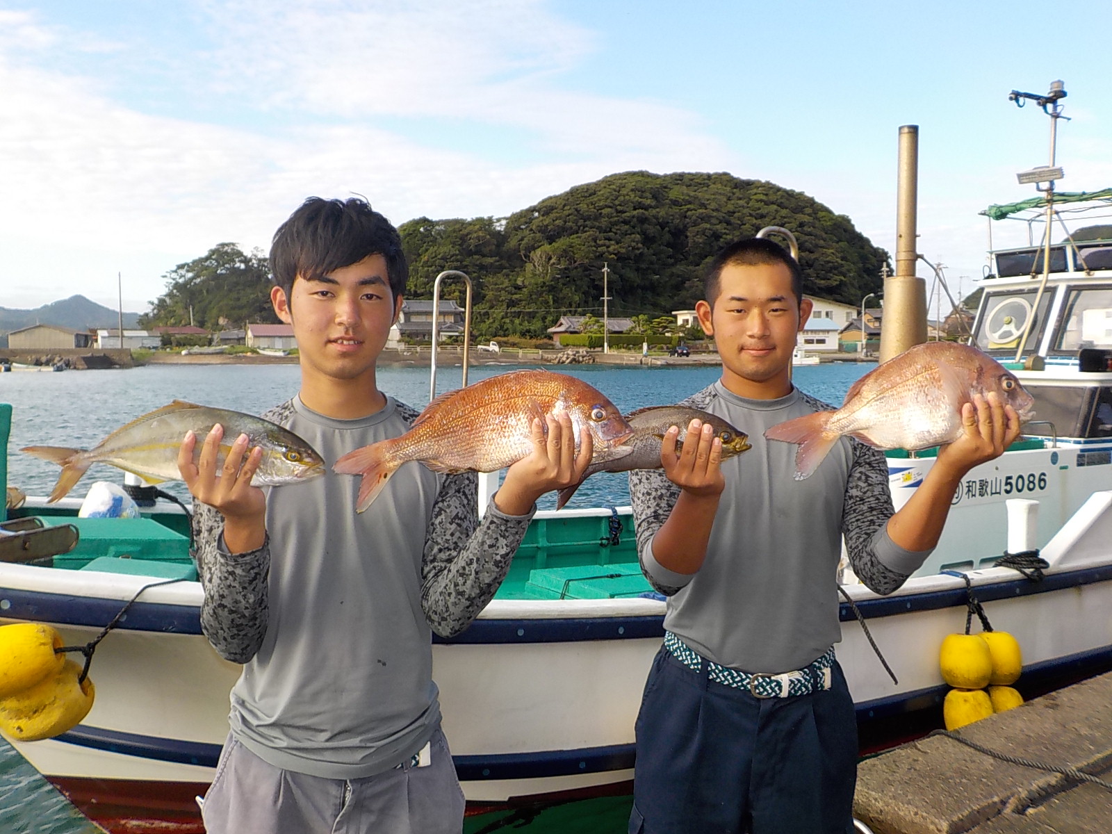 【五目達成】青野様　マダイ　シオ　イサキ　カワハギ　アジ