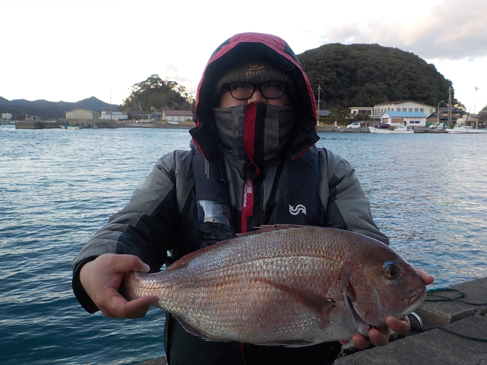 富山様　マダイ58センチ