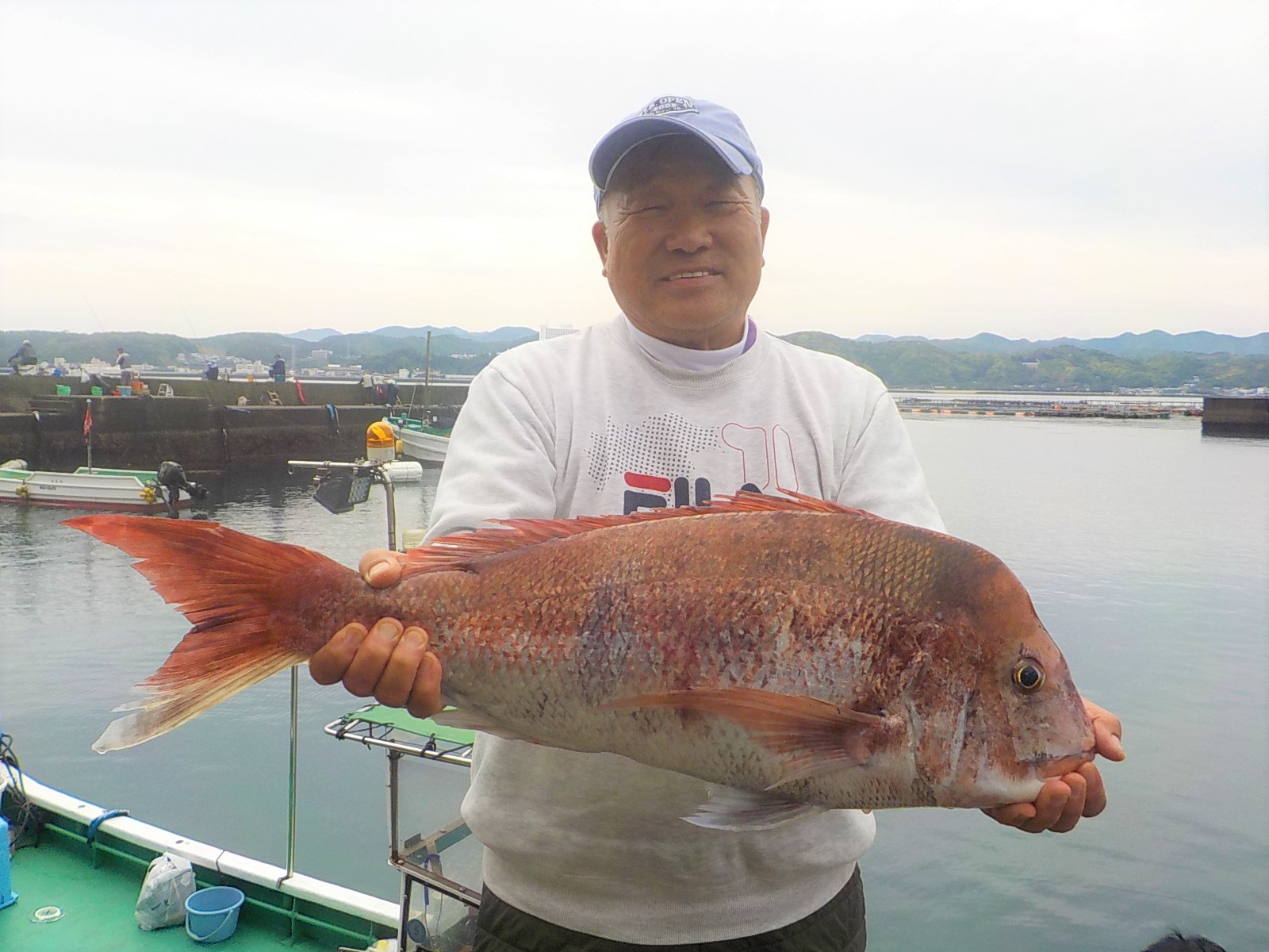 串本 大 裕 丸 の 釣果