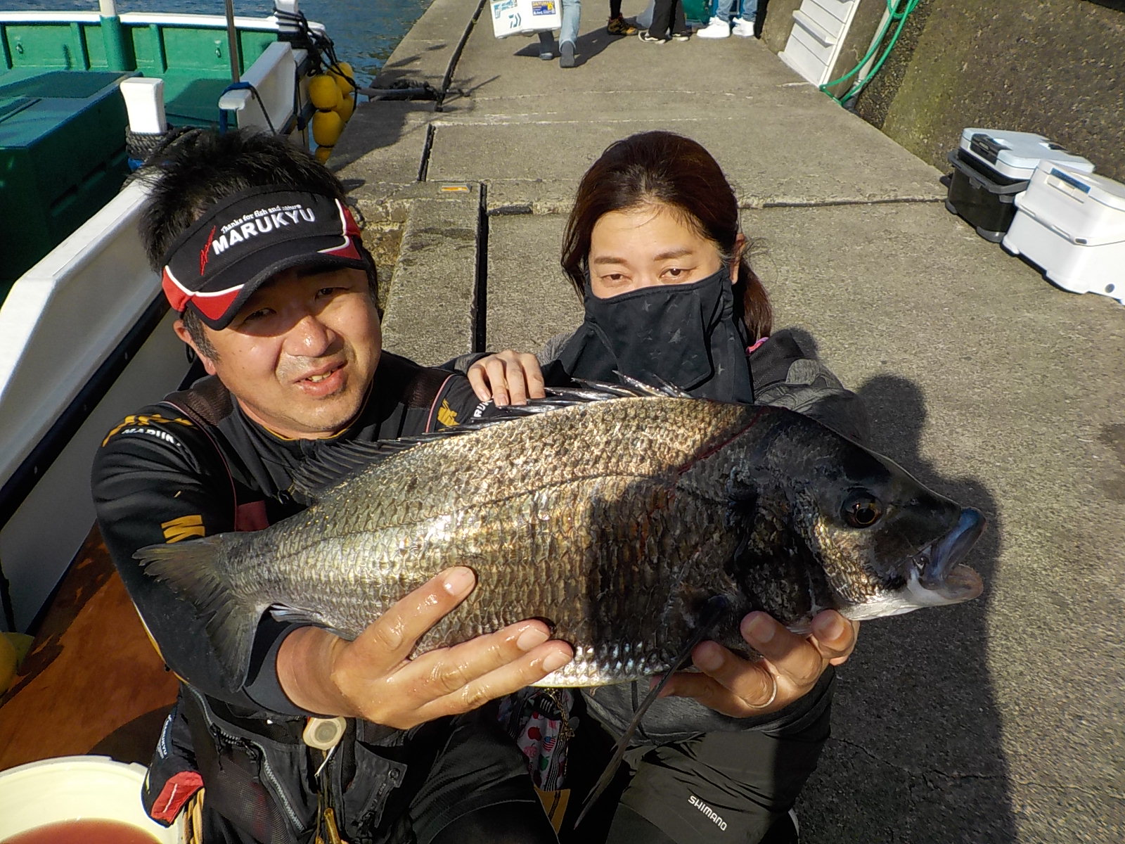 【年無し】山中様　チヌ５２センチ