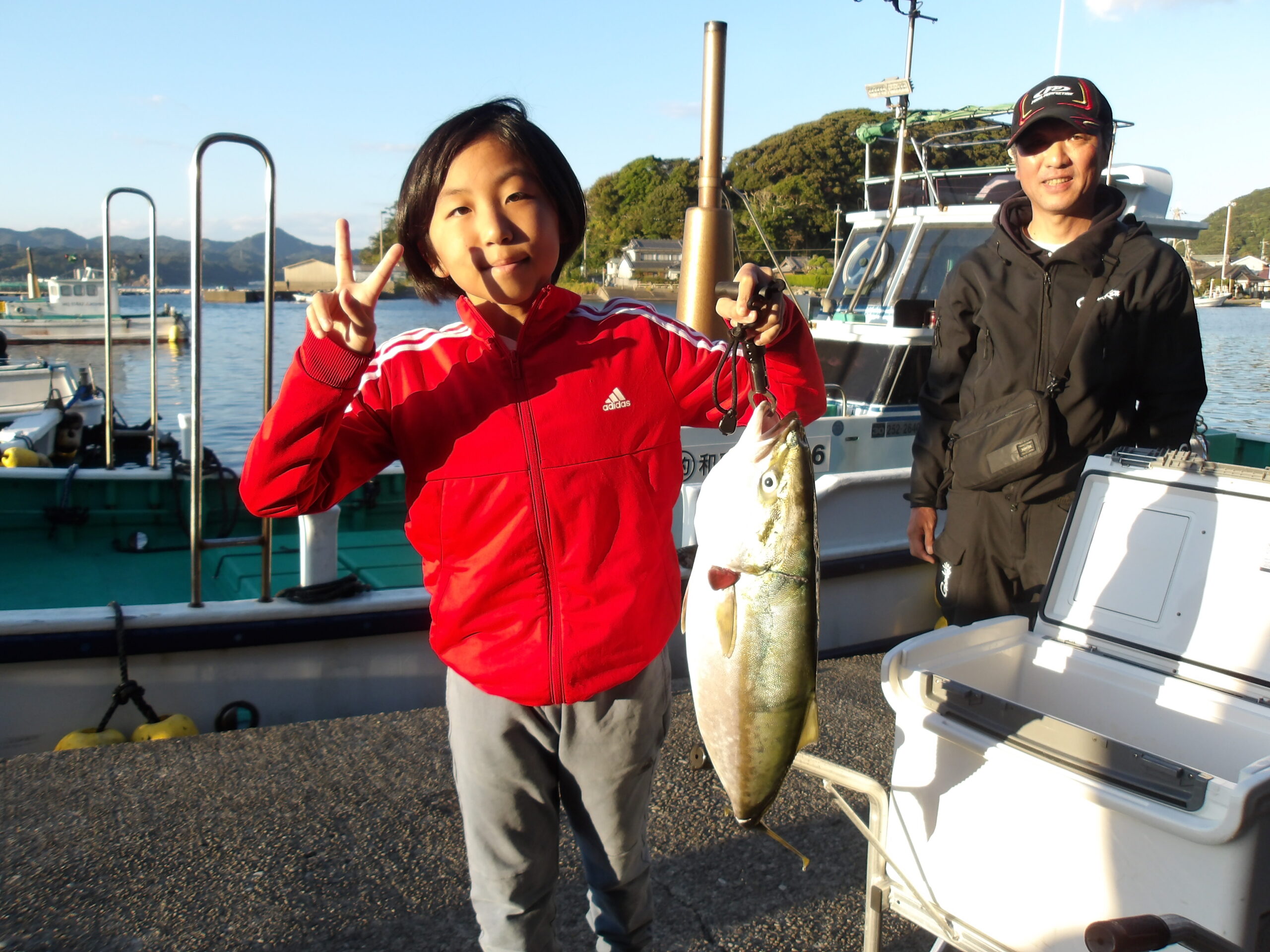 高本様　メジロ1本　ハマチ1本