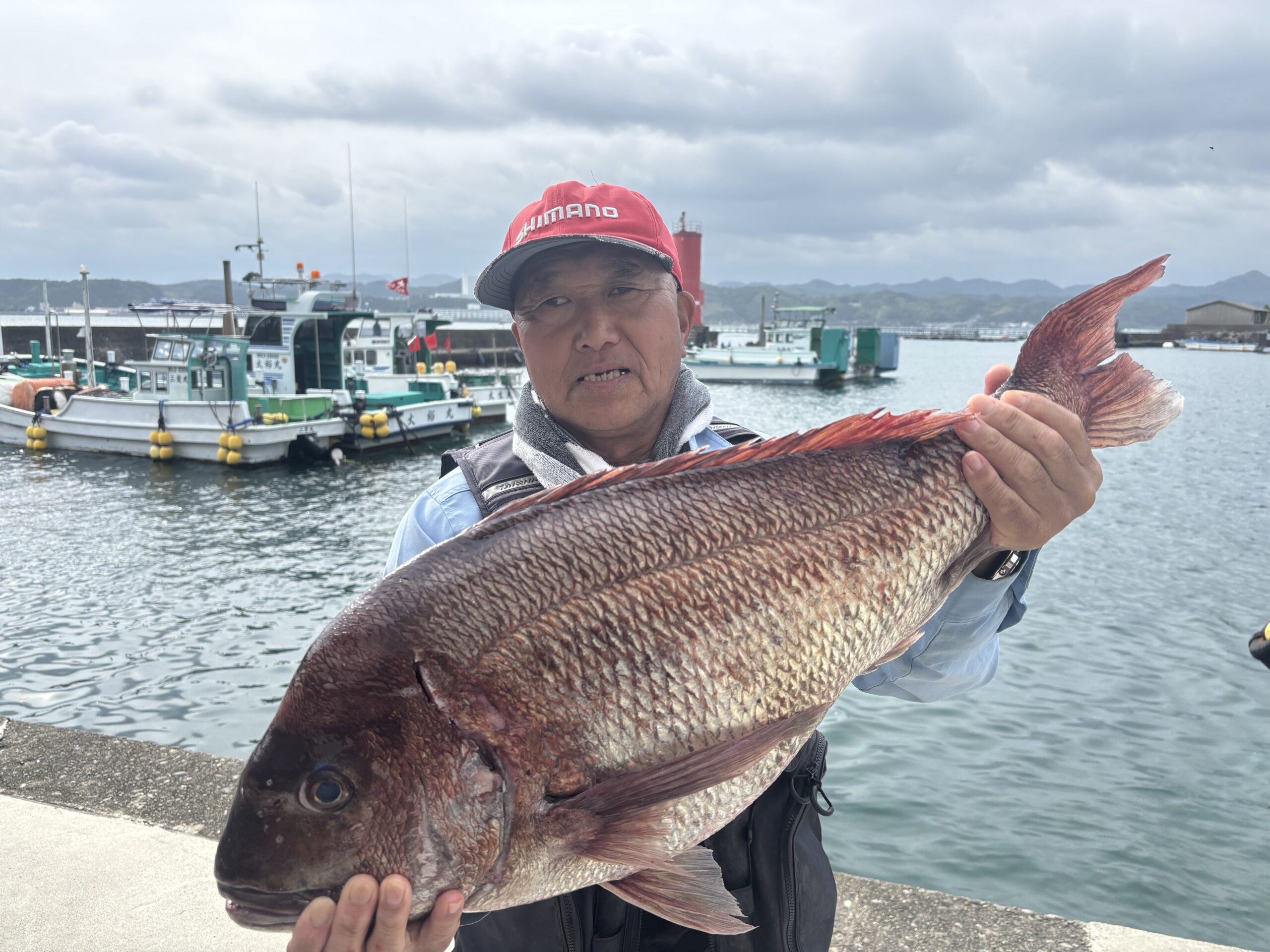斎藤様 マダイ76センチ