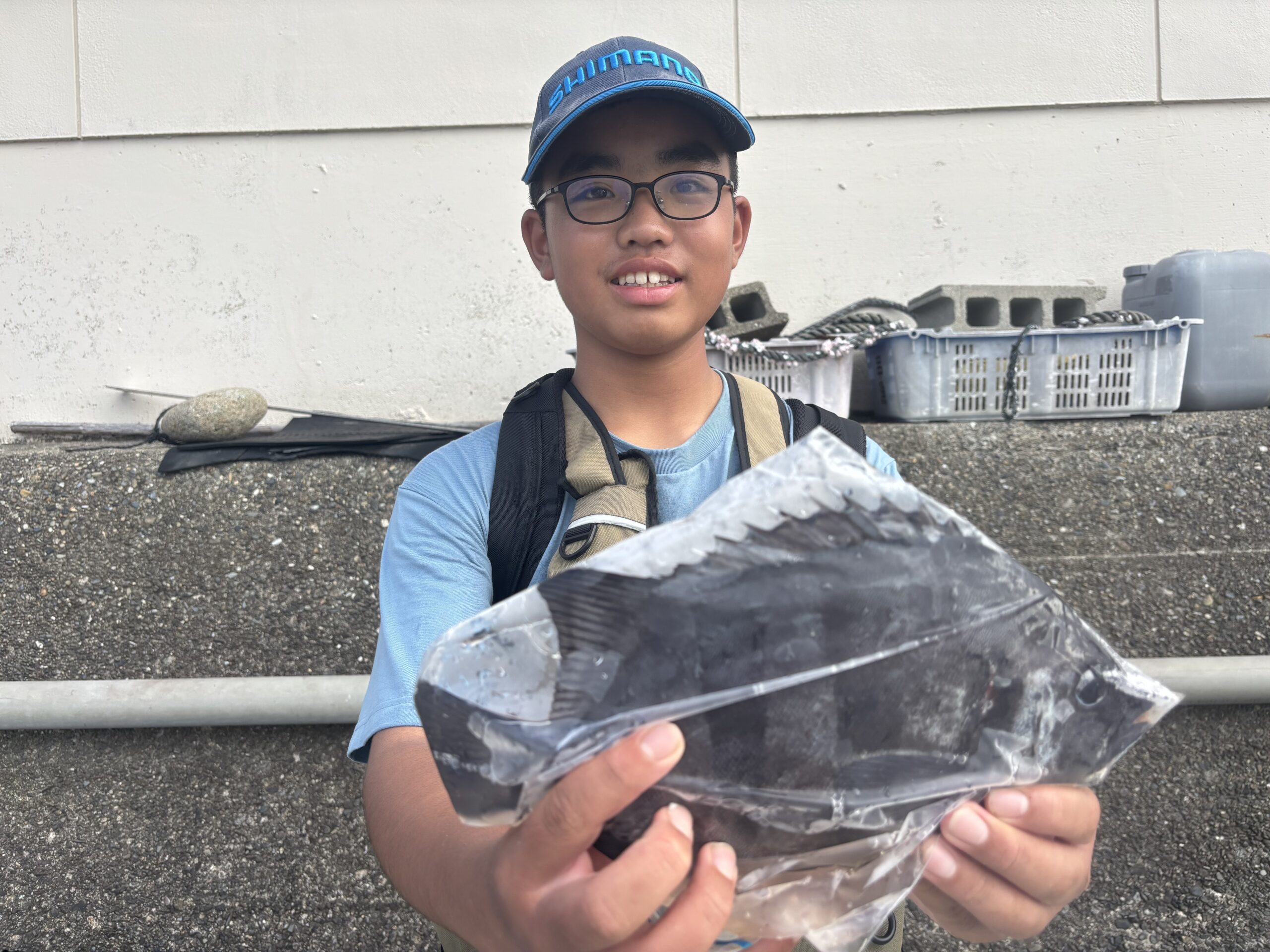 関様　イシダイ３０センチ！